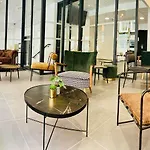 Appart hôtel Break&home Les Carmes Dechaux 3*