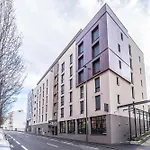 Break & Home Clermont-Ferrand - Les Carmes Dechaux Appart\'Hotel
