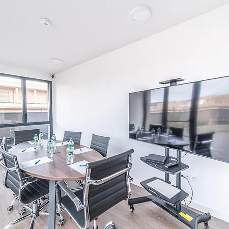 Break & - Les Carmes Dechaux Aparthotel