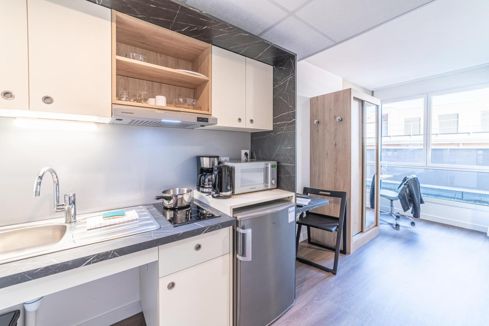 Break&home Les Carmes Dechaux Appart hôtel 3*